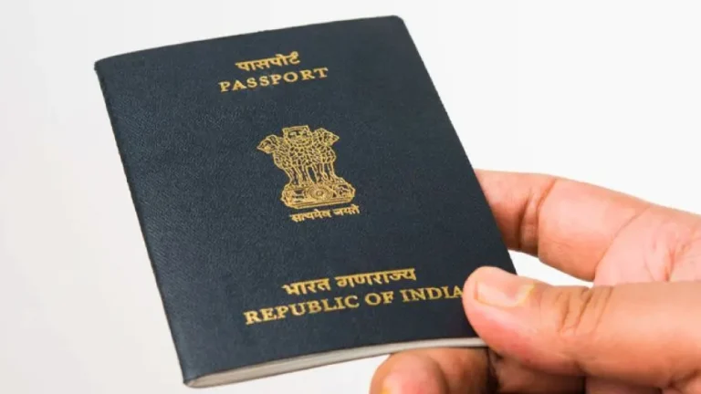 पासपोर्ट: पहचान का दस्तावेज़ या सिर्फ़ यात्रा का परमिट? सरकार के बदले रुख़ पर उठते सवाल