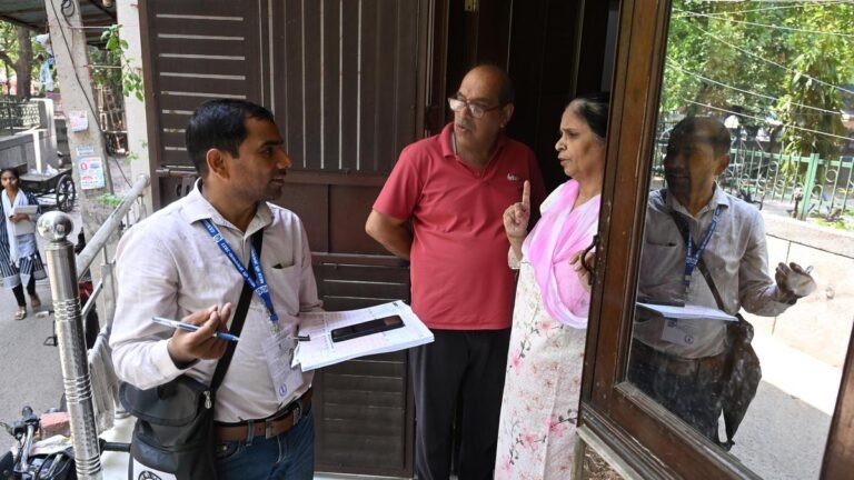 जनगणना के आंकड़ों ने खोली जमीनी हकीकत? सरकारी दावों से मेल नहीं खाने पर घर-घर दोबारा भेजे गए गणनाकर्मी