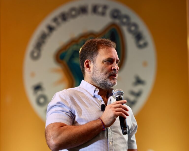WATCH VIDEO: कोटा में राहुल गांधी के साथ छात्रों की गूंज: जब एक पीढ़ी ने कहा— सिस्टम बदलो, सपने नहीं