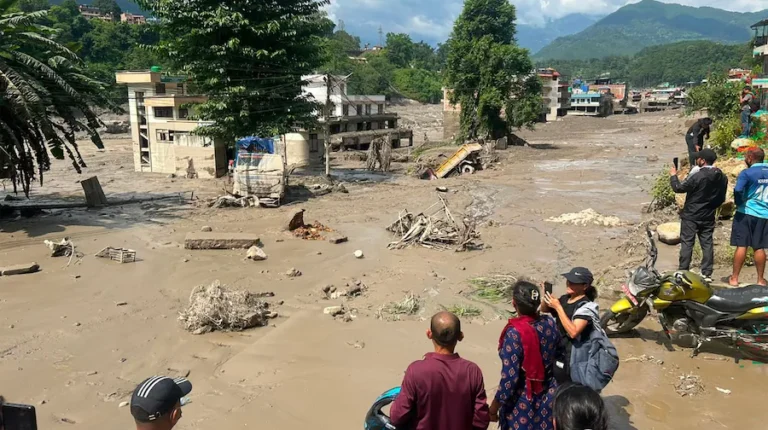 नेपाल में बाढ़ की तबाही: 3 हजार से ज्यादा लापता, 670 से अधिक मौतें; 900 हाइड्रोपावर कर्मचारी भी गुम