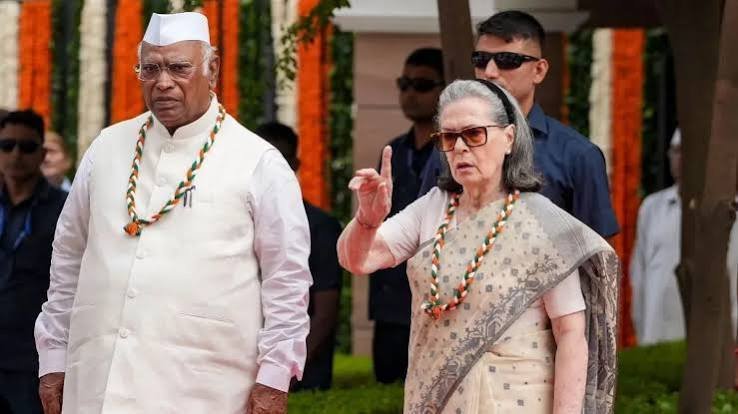 वंदे मातरम् पर कांग्रेस का फैसला: इतिहास, परंपरा और संविधान के बीच संतुलन की कोशिश
