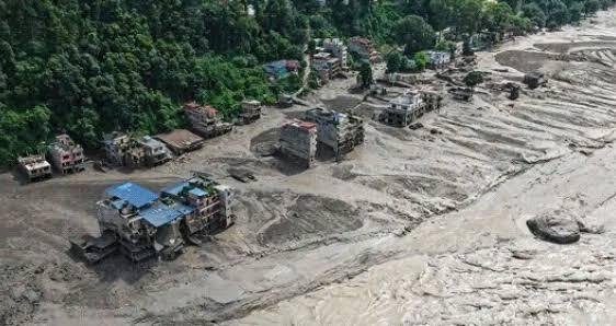 नेपाल में जलप्रलय: मौतों का आंकड़ा 626 पार, 2,400 से ज्यादा अब भी लापता