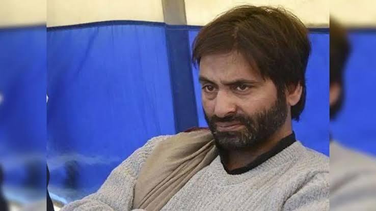 यासीन मलिक का बड़ा बयान: कश्मीरी पंडित महिला की हत्या से किया इनकार, कहा—दोषी हूं तो फांसी दे दो