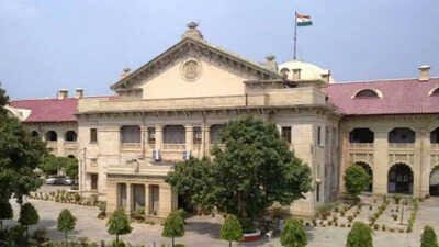 इलाहाबाद हाईकोर्ट की यूपी सरकार को कड़ी फटकार: “अफसर संविधान के प्रति वफादार रहें, राजनीतिक आकाओं के प्रति नहीं”